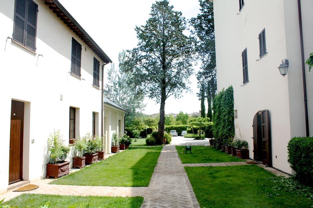 Гостевой дом Residenza Porta Guelfa Беванья Экстерьер фото